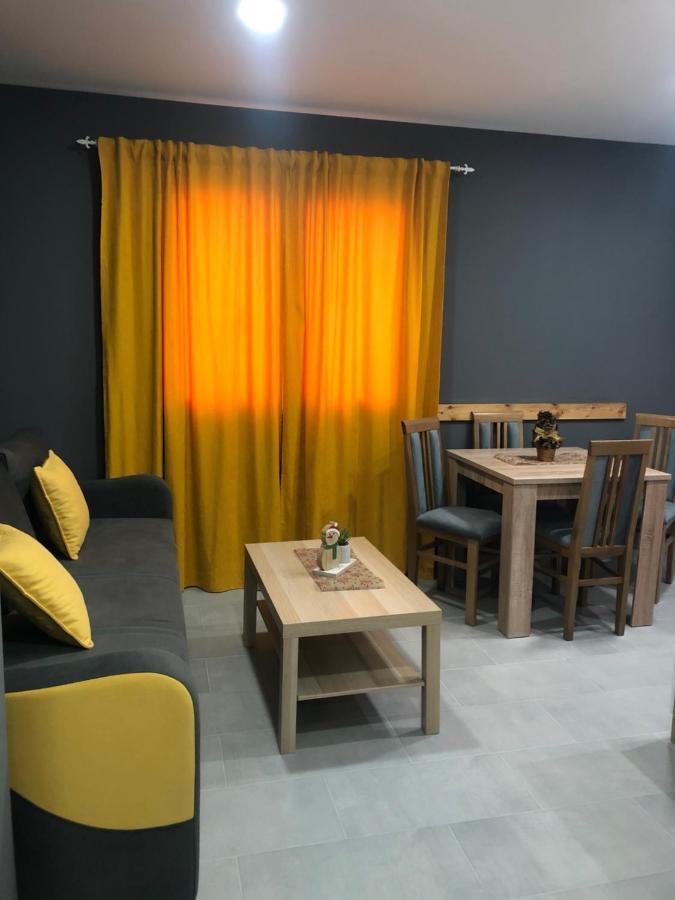 Aphrodite Hills Apartments-Stara Planina Crni Vrh エクステリア 写真