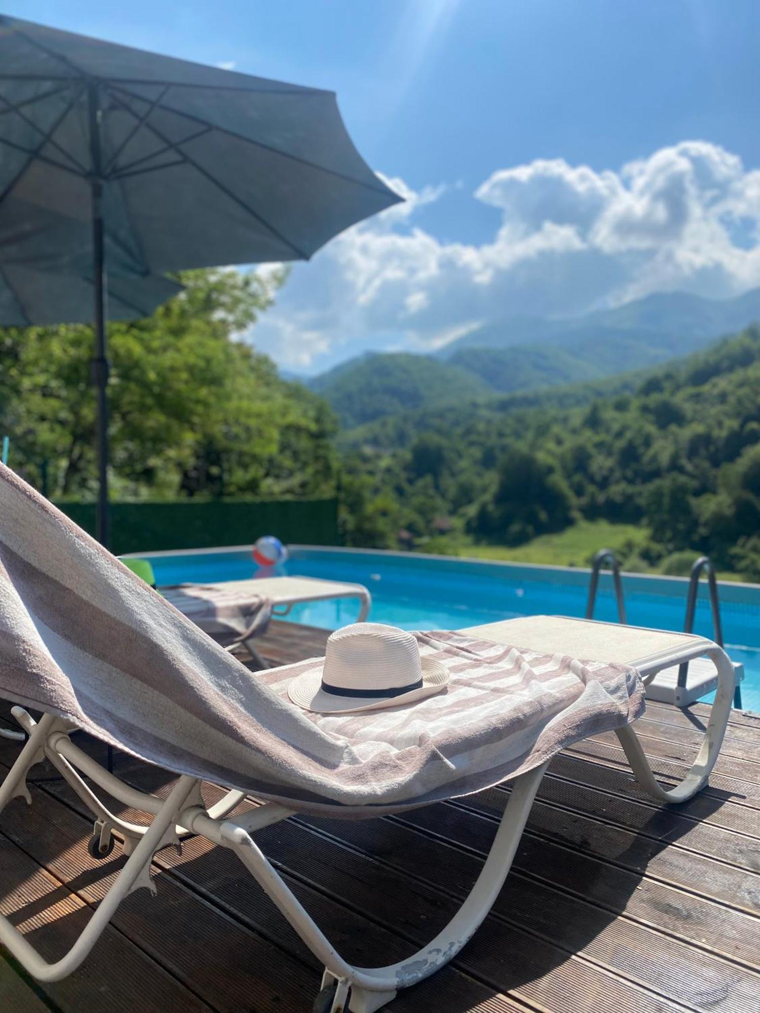 Aphrodite Hills Apartments-Stara Planina Crni Vrh エクステリア 写真