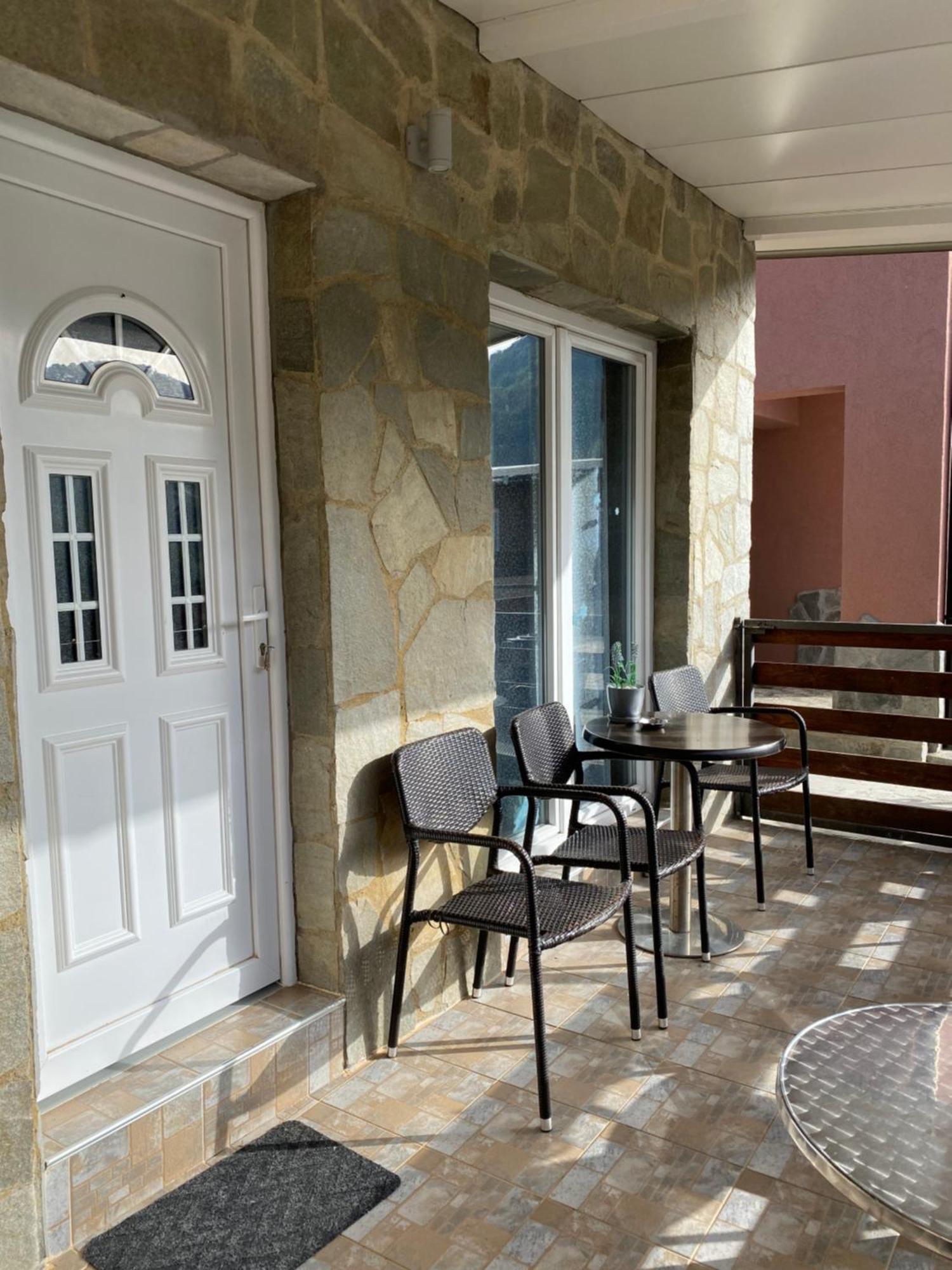 Aphrodite Hills Apartments-Stara Planina Crni Vrh エクステリア 写真