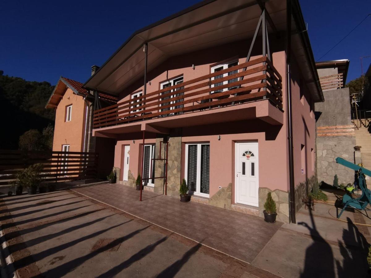 Aphrodite Hills Apartments-Stara Planina Crni Vrh エクステリア 写真