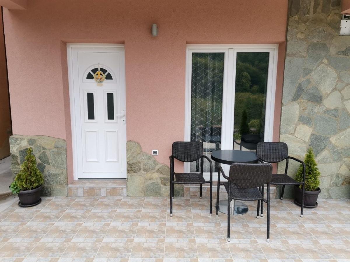 Aphrodite Hills Apartments-Stara Planina Crni Vrh エクステリア 写真